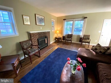 405 S Wickham Rd, Baltimore, MD 21229 - photo 7