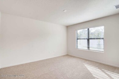 ARIA-small-007-010-Master Bedroom-666x44