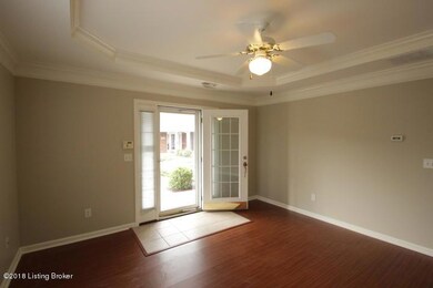 8400 Aspen Glen Way unit 8400, Louisville, KY 40228 - photo 6