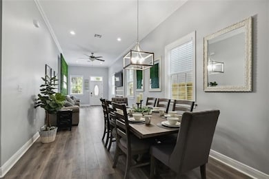 2107 Harmony St, New Orleans, LA 70115 - photo 4