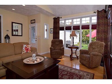 1 Yard St, Cranston, RI 02920 - photo 4