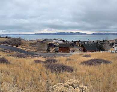 925 Blackberry Dr unit 16, Garden City, UT 84028 - photo 3