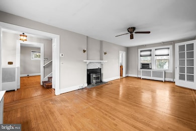 100 Clarendon Ave, Pikesville, MD 21208 - photo 4