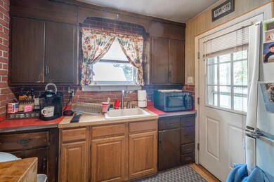 39-49 Sunderland Dr, Fair Lawn, NJ 07410 - photo 6