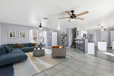 3216 Crested Creek Dr, New Braunfels, TX 78130 - photo 3