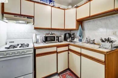 2117 Delaware St unit B, Berkeley, CA 94709 - photo 4