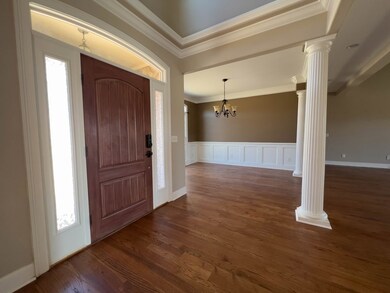 Foyer/Dining Room