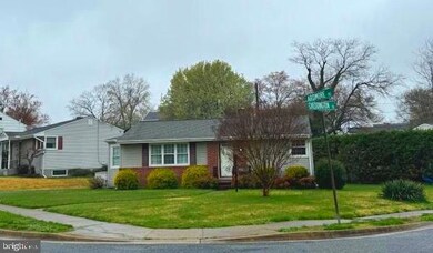 213 Cheddington Rd, Linthicum Heights, MD 21090 - photo 2