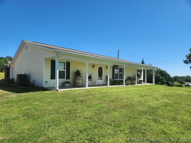 714 W 9th St, Cushing, OK 74023 - photo 2