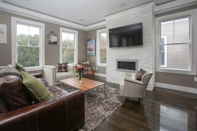 185 W 8th St unit 3, Boston, MA 02127 - photo 3