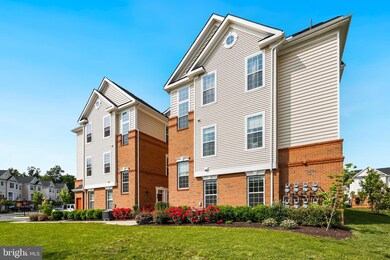 43021 Greggsville Chapel Terrace unit 117, Dulles, VA 20148 - photo 3