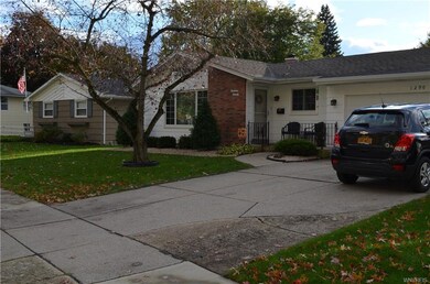 1290 Greenbrier Ln, North Tonawanda, NY 14120 - photo 2