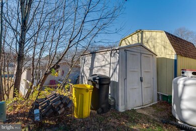 436 Dutch Dr, Lothian, MD 20711 - photo 4