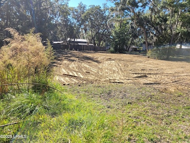 5 Mosse Rd, Saint Helena Island, SC 29920 - photo 2