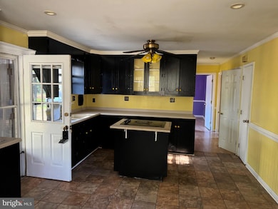 160 Rouzie Dr, Tappahannock, VA 22560 - photo 3