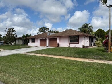 4891 Palm Hill Dr unit 22B, West Palm Beach, FL 33415 - photo 2