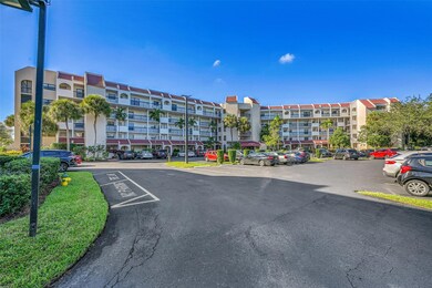 Lakes of Environ unit A305, Lauderhill, FL 33319 - photo 2