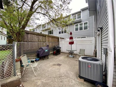 61 Vogel Loop, Staten Island, NY 10314 - photo 6
