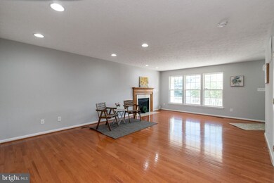 2803 Captains Cove Ct, Edgewood, MD 21040 - photo 6