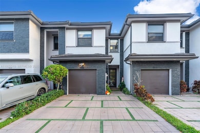 9114 NW 158th St, Miami Lakes, FL 33018 - photo 4