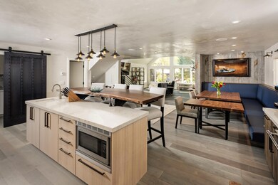 Kitchen/Dining