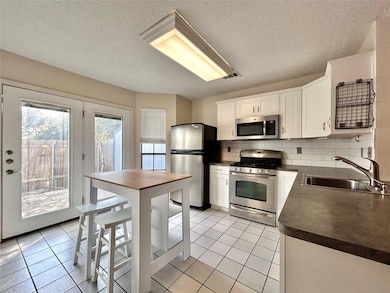 1411 Gracy Farms Ln unit 17, Austin, TX 78758 - photo 7