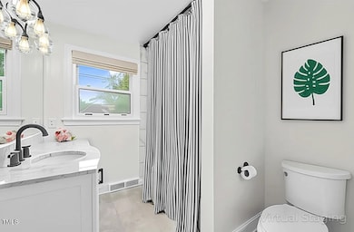 secondary bath