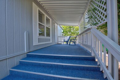 blue deck