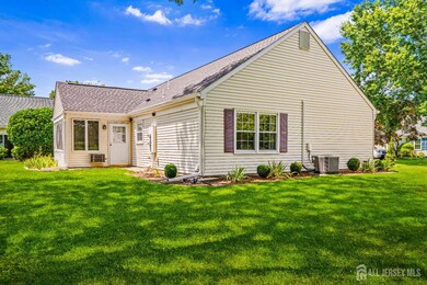 628A Windsor Way unit A, Monroe Township, NJ 08831 - photo 5