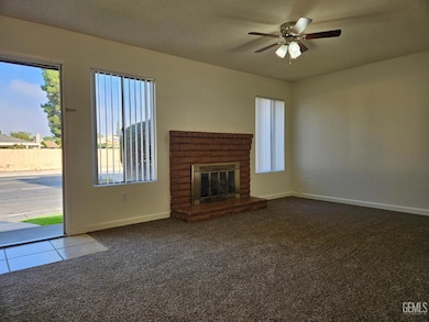 5611 Wilson Rd, Bakersfield, CA 93309 - photo 6