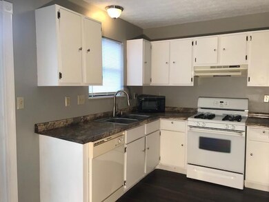 Fully Appianced Kitchen
