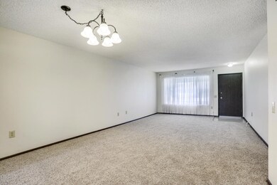 7-Formal Living Dining