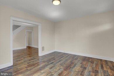 523 Guilford Ave, Hagerstown, MD 21740 - photo 7