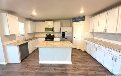 935 Winged Scoter, San Antonio, TX 78253 - photo 5