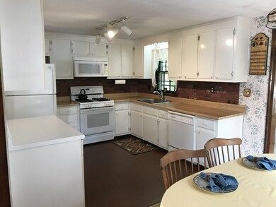 35 Borrows Rd, Foxboro, MA 02035 - photo 5