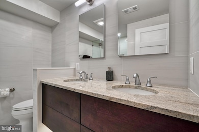 12 E Mount Vernon Place unit 2, Baltimore, MD 21202 - photo 2