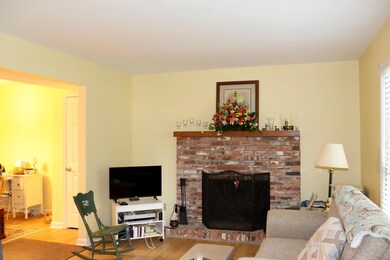 2-greatroom 1