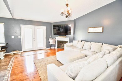 175 Christina Dr, Salvisa, KY 40372 - photo 3