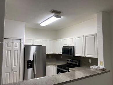 5630 NW 107th Ave unit 1617, Doral, FL 33178 - photo 4
