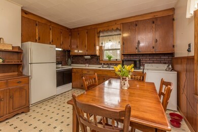 998 Westminster Hill Rd, Fitchburg, MA 01420 - photo 4