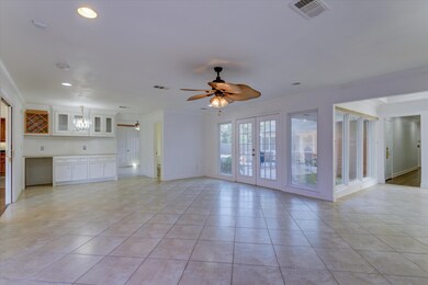 3409 N Macgregor Way, Houston, TX 77004 - photo 5