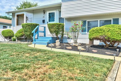 51 Woodshore W Keyport NJ-large-004-Fron