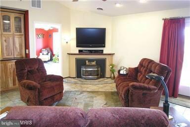 53 Rickenbacker Ct, Petersburg, WV 26847 - photo 3