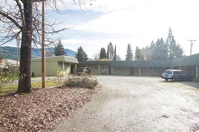1295 Rogue River Hwy, Grants Pass, OR 97527 - photo 3