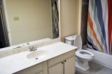 4016 Laura Leigh Dr, Friendswood, TX 77546 - photo 7