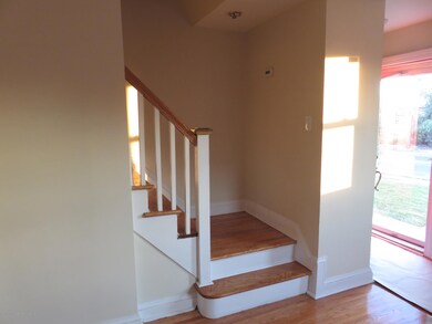 762 N Stiles St, Linden, NJ 07036 - photo 6