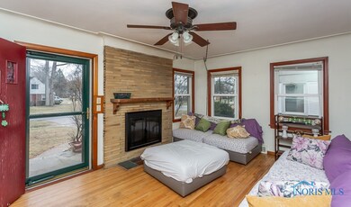 2738 Castleton Ave, Toledo, OH 43613 - photo 4