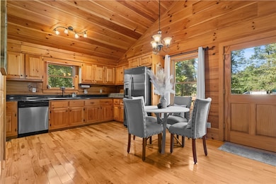 313 Double Bridges Dr, Fancy Gap, VA 24328 - photo 7