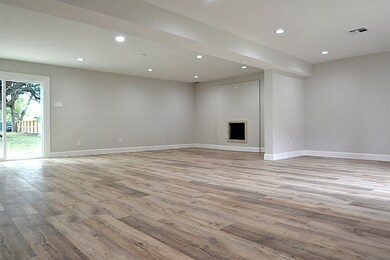 7239 Ridge Oak Dr, Houston, TX 77088 - photo 6