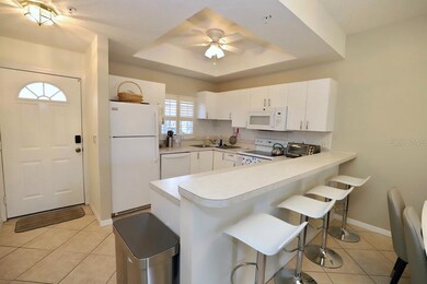 Breakfast bar & Kitchen